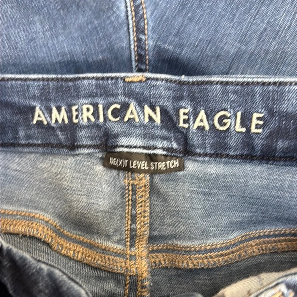 Women’s American Eagle Outfitters Curvy Hi-Rise jegging jeans. Size 4 short. - Picture 7 of 12
